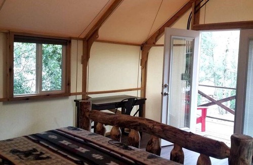 Glenwood Springs Other | Camping ∙ 1 bedroom ∙ 2 guests