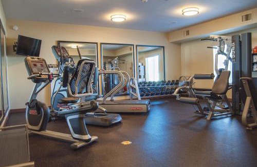 Thornton Hotel | Candlewood Suites Denver North - Thornton by IHG
