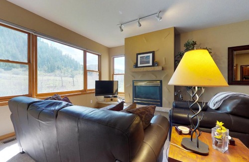 Avon House | Canyon Run Townhome