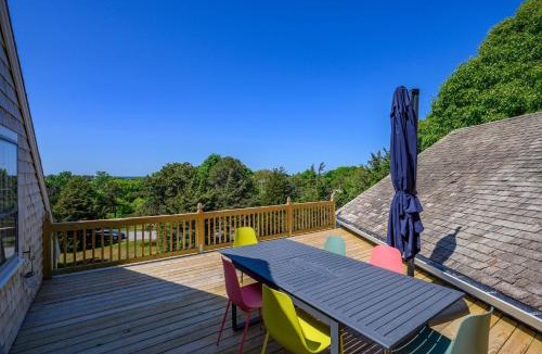 East Dennis House | Cape Cod Charm: Bay Views Family Fun