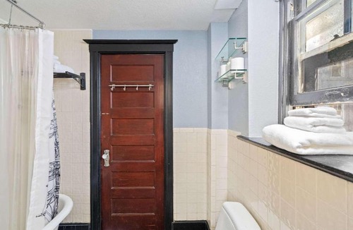Capitol Hill House | Capitol Hill Den