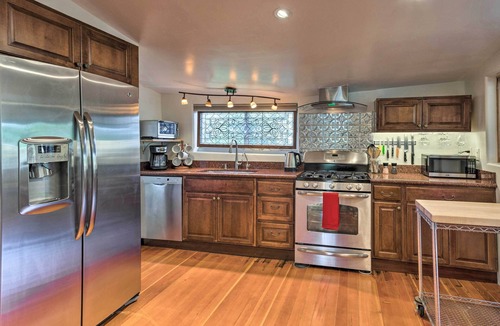 Carbondale House | Carbondale Home - Steps to Dine, Shop & Hike!