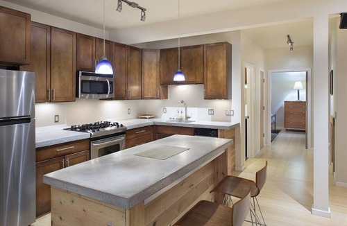 Carbondale Apartment | Carbondale Oasis | Parkside, Spacious, D/T, Modern