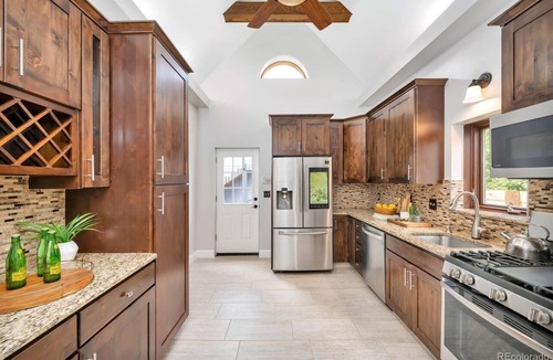 Sloan Lake House | Carla Conde
