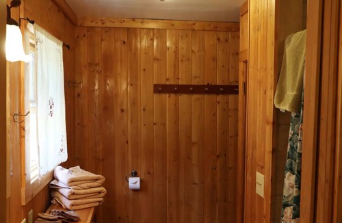 Clark Cabin | Caron House - A Well-Equipped Square Log Cabin!