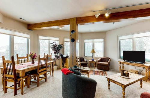 Frisco House | Casa Airy II & 401 Mountainview on Main