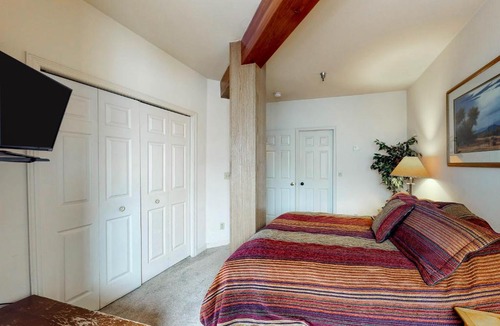 Frisco House | Casa Airy II & 401 Mountainview on Main