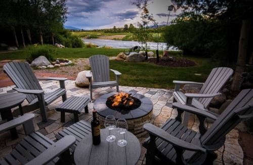 Buena Vista House | Casa Del Rio- movie theater, hot tub, sauna, pet friendly & boat ramp! #020796