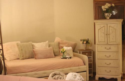 Larkspur Bed & Breakfast | Casa Shaddai~