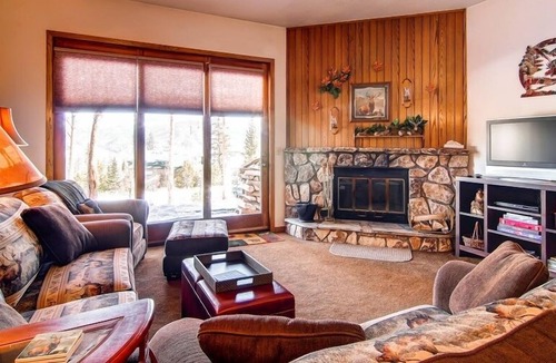 Wildernest Condo | Cc102 Buffalo Ge 2 Bedroom Condo by Redawning