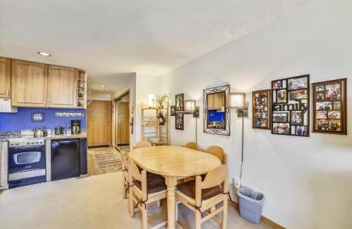 Frisco Apartment | Cedar Lodge 309