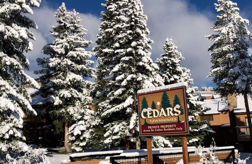 Peak 9 House | Cedars 21 Ski In Ski Out 3 bedroom, 2 1/2 bath, Hot Tub, Electric car charger
