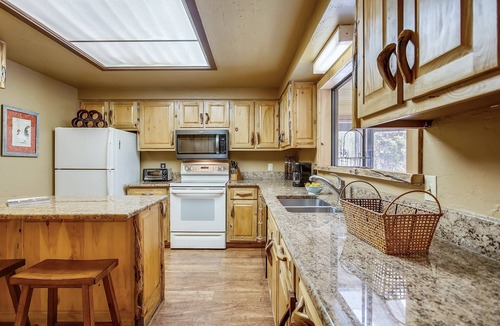 Peak 9 House | Cedars 53 - Wonderful Ski in Ski out Townhome on Peak 9 with private Hot Tub!