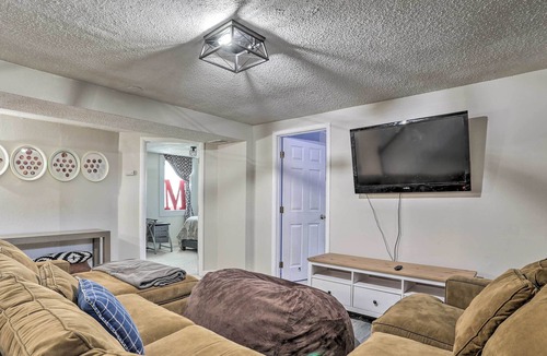 Littleton House | Centennial Home ~ 14 Mi to Downtown Denver!