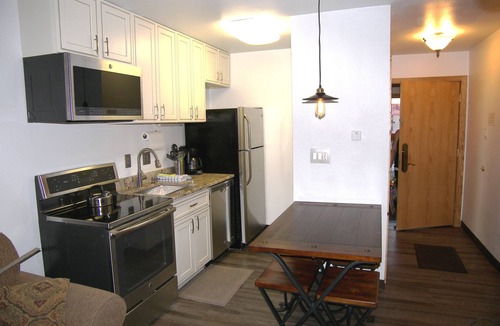 Copper Mountain Village Condo | Center Village Ski In/Out Perfectly decorated and sleeps 4 Walk to everything