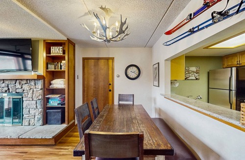Copper Mountain Village Apartment | Center Village Studio w/Sun Room, Kitchen, & Shared Hot Tub - Walk to Lift