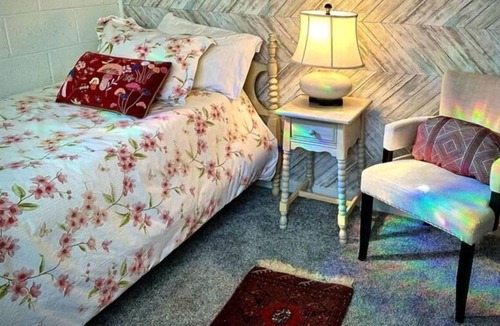 Newlands House | Central Boulder 2 bed cottage next to mountains