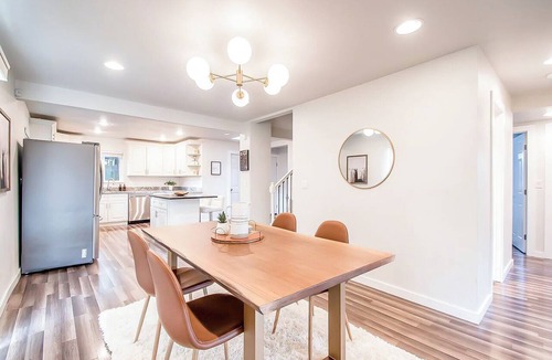 Atlantic House | Central District 4BR Farmhouse — Walk to Light Rail, Fenced Backyard, Sleeps 12