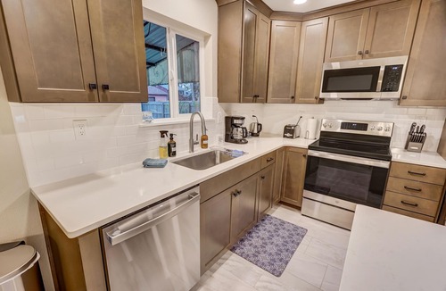 East Colorado Springs House | Central Luxury Retreat - Hot tub, Firepit, TVs, Grill, Games