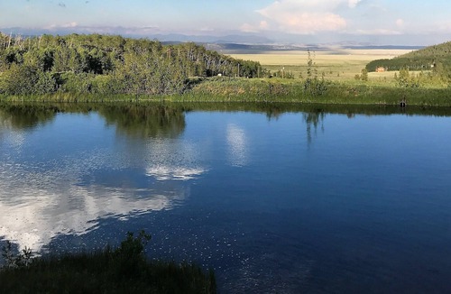 Warm Springs House | Centralized Mountain Getaway Very Close to Breckenridge