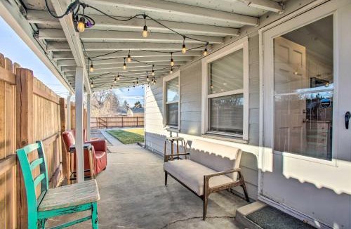 Delmar Parkway House | Centrally Located Aurora Home with Covered Patio