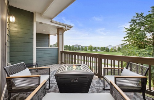 Centerra House | Centrally located Home near MCR, Blue Arena, I-25, RMNP easy access, Pool Table!
