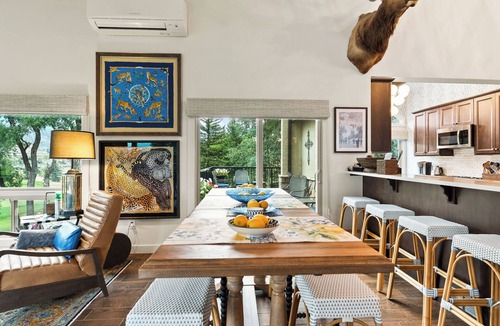 Edwards House | Chalet Contessa - Events and Long Term Stays Welcome!