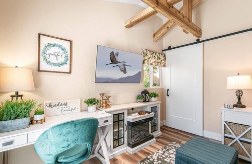 Northglenn House | Charming 1-bdrm newly built upscale Cottage with WiFi, AC in peaceful Northglenn