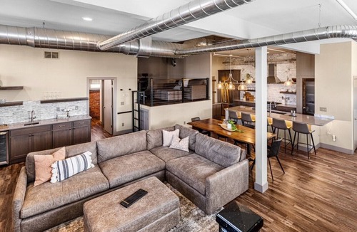 Pueblo Apartment | Charming 1-bedroom apartment on the Historic Pueblo Riverwalk