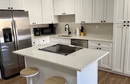 Hale Condo | Charming 1BR Retreat in Denver