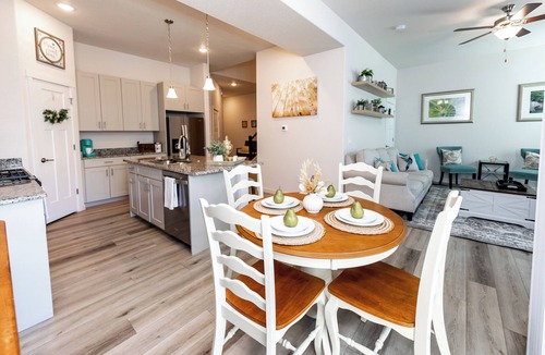 Mountain Shadows House | Charming 3-bedroom townhome with AC and WiFi in peaceful Colorado Springs