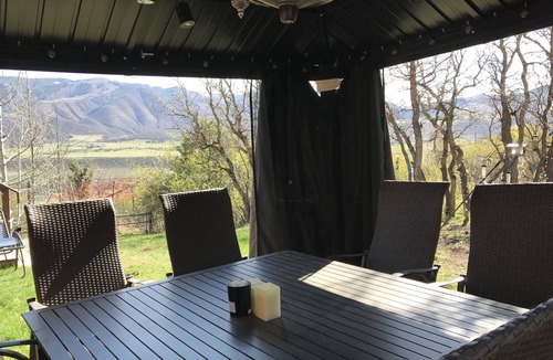Brush Creek Village House | Charming 3 Bedroom family house with hot tub on 2 acres panoramic views