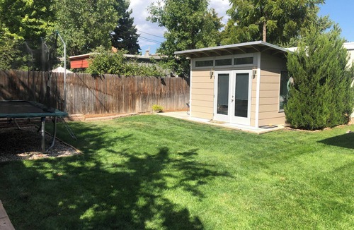 Newlands House | Charming 3-bedroom house with WiFi and AC in wonderful North Boulder.