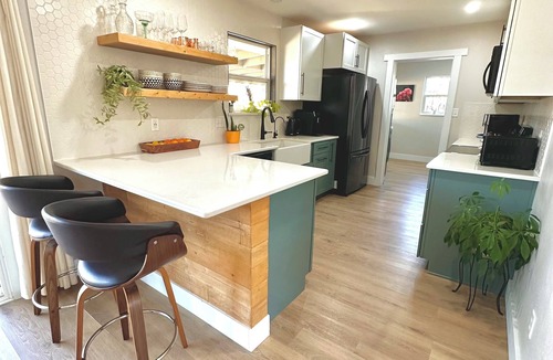 Cortez House | Charming 3BR In-Town Cortez Home w/Sauna & Mesa Views – Family & Pet-Friendly