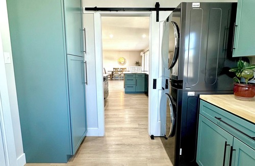 Cortez House | Charming 3BR In-Town Cortez Home w/Sauna & Mesa Views – Family & Pet-Friendly