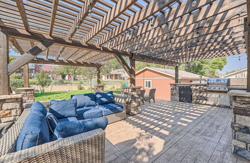 Thornton House | Charming 4-bedroom house in Northglenn with AC, WiFi. Enjoy your stay!