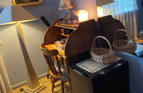Lafayette House | Charming Blue Room with Wifi