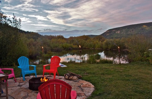 Blue River Cabin | Charming Boutique Cabin in Private Setting with Hot Tub
