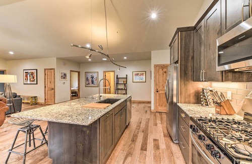 Buena Vista House | Charming Buena Vista Home ~ 1 Block to Main Street