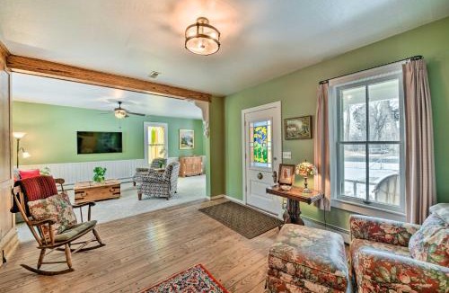 Buena Vista House | Charming Buena Vista Creekside Home Walk to Main!