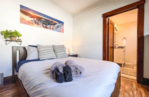Old North End House | ❤Charming Bungalow❤ in Old North End-Pet Friendly!