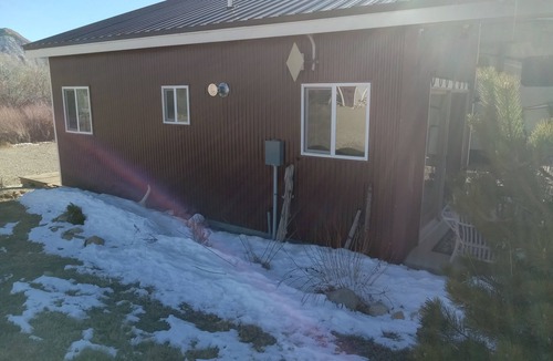 Mancos House | Charming bungalow in historical Mancos with WiFi. Privacy and beautiful views.
