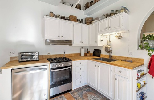 Nederland Cabin | Charming Cabin in Old Town Nederland -Between RMNP, Blackhawk, and Denver