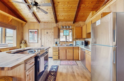 Bayfield House | Charming cabin w/lakefront views, gas grill, dog-friendly