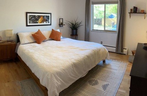 Whittier Condo | Charming Danish 'Hygge'-Home in the heart of Boulder