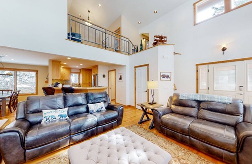 Twin Creek Village House | Charming dog-friendly mountain home with hot tub, golf nearby, & enclosed yard