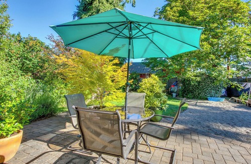 College Hill House | Charming Eugene Vacation Home: 1 Mi to Dtwn!