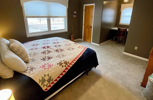 Lakewood Other | Charming Farm House Retreat!