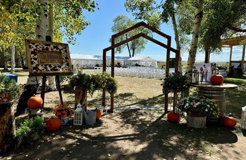 Monte Vista House | Charming Farm House 3-bedroom house in amazing Monte Vista with mountain views