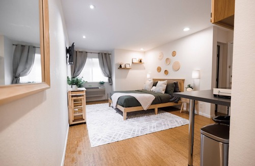 Greenwood Village Condo | Charming Greenwood Village Condo Combo
